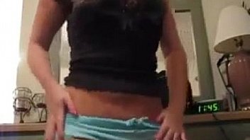 White girl shaking her cute ass