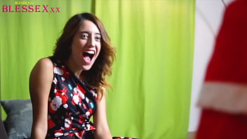 Milf loves massage with happy ending