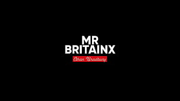 I'm so tight the butchmaddox takes it easy sliding into me and stretching me open as mistresslolarae holds my legs ba I'm so tight the butchmaddox takes it easy sliding into me and stretching me open as mistresslolarae holds my legs ba