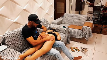 Hot and cheating wife found a way to convince her husband to let her give her ass to her father in law and even took a cumshot inside while he watched vagninho vivi capetinha e ogro