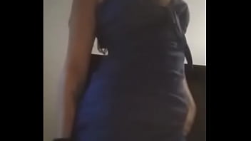 Ninfeta muito linda quase mostra tudo