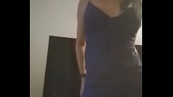 Ninfeta muito linda quase mostra tudo