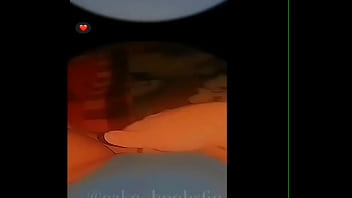 Me los meto pensando en vergas