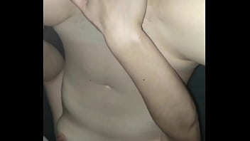 Fille chaude se masturbant pour se faire jouir