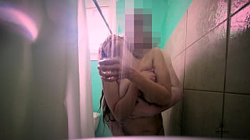 Allidoll is peaceful ️ in the shower until i saw her