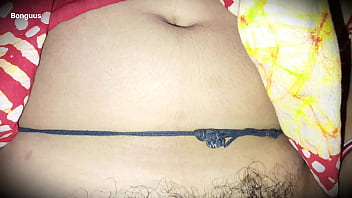 Sharing bed with stepmom for the first time she grabbed my cock