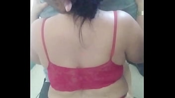 Início de mais uma gostosa transa com esta gata casada