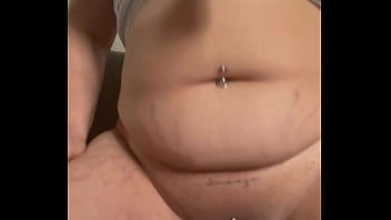 Je me fait du bien devant la télé grr abonnes toi pour en voir plus