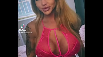 #girlswithmuscle #musclewoman #stepmum