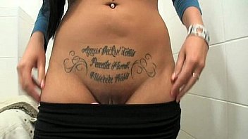 Publicagent sexy clair fucking me in the restaurant toilets