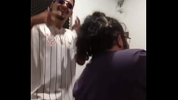 Fritando no estúdio