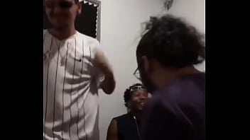 Fritando no estúdio