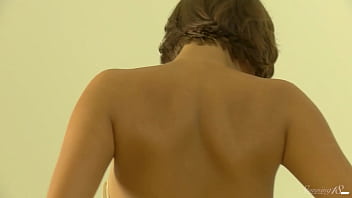 Slim hottie flavia c works that huge toy deep in her tight pussy