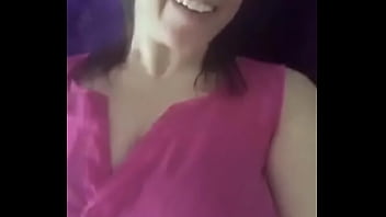 Mayabouelela is horny in bed