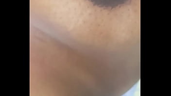 Fingering me till i come