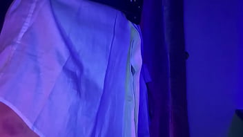 Striptease de #kodabratz se quita toda la ropa parte 1