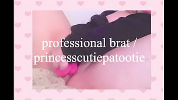Princesscutiepatootie playing with herself until she cums