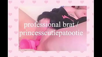 Princesscutiepatootie playing with herself until she cums