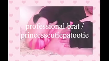 Princesscutiepatootie playing with herself until she cums