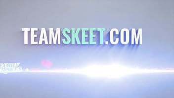 Jazmin luv gives foster stepdad some loving