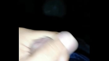 Enteteniendome con mi pene baboso