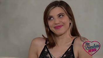 Martina et jade déesses du sexe se partagent une bite