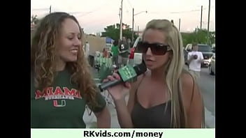 Teen chick is a perfect rider 4