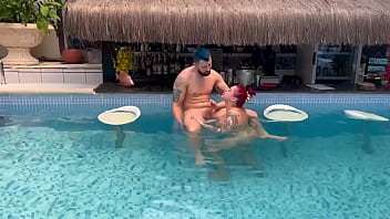 Sexo gostoso na pousada liberal na frente dos hospedes completo