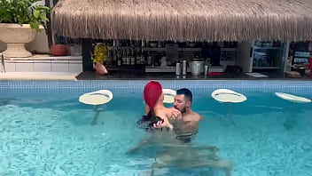 Sexo gostoso na pousada liberal na frente dos hospedes completo