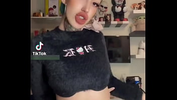 Perra caliente te pondra la verga dura