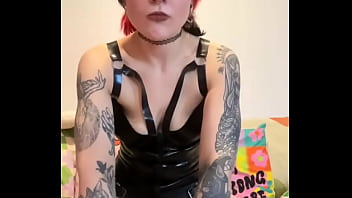 If this turns you on you have to send £5