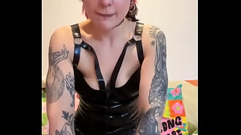 If this turns you on you have to send £5