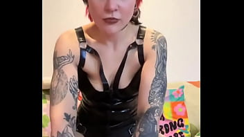 If this turns you on you have to send £5