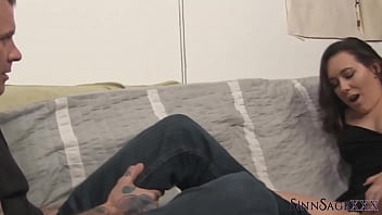 Kinky sinn sage uses her feet to jerk her bf's hard cock