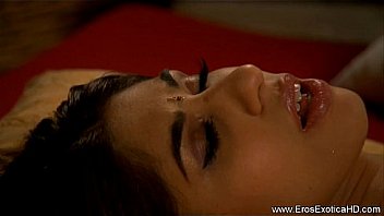 Kiss my pussy before you fuck me