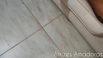 Marido da minha amiga me fudeu gostoso