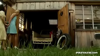 Cherry kiss and madlin moon in a 1950s pin up threeway