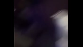 Snowbunny grindin on big black dick