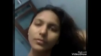 Indian maal girlfriend showing