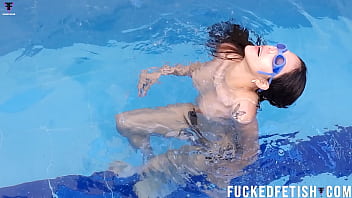 Preview new scene helen naked pool