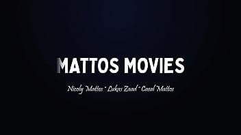 A lactante meus biquinhos estão cheios de leitinho pra você