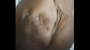 Acordei cheia de tesão e fui rebola gostoso pro meu macho joseluc42439041