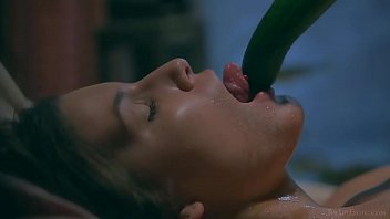 Petite babe masturbates with a vegetable Petite babe masturbates with a vegetable