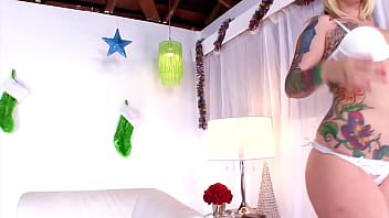 Tiffani taylor sexy blonde all natural bubble butt cutie huge cock pov blowjob and cum load swallow