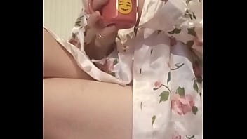 Bonjour mes coquins je vous offre le café