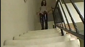 Booty shaking shake donk jiggle whooty