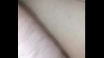 El zorro de mi amante me come el coño bien rico y luego me lo deja lleno de leche