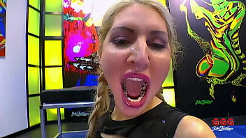 Ggg piss studio leona wants a lot of piss in her mouth