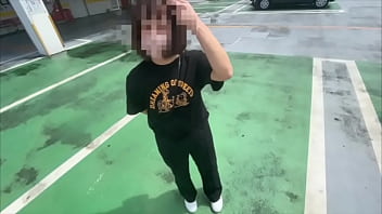 A date to buy futon sheets for sex between two people the couple then have sex on the pure white sheets