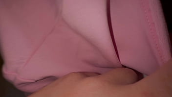 When 18 years old girl is winking her butthole that means she wants to get new iphone